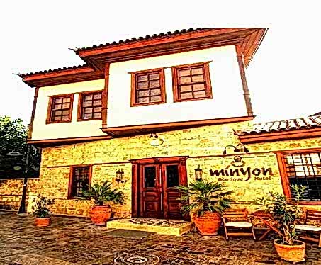 Bakı Kaleiçi Minyon Boutique Hotel’de 16 kW inverter ısı pompası ve 1000 lt hijyenik boyler ile tüm sıcak su sistemi